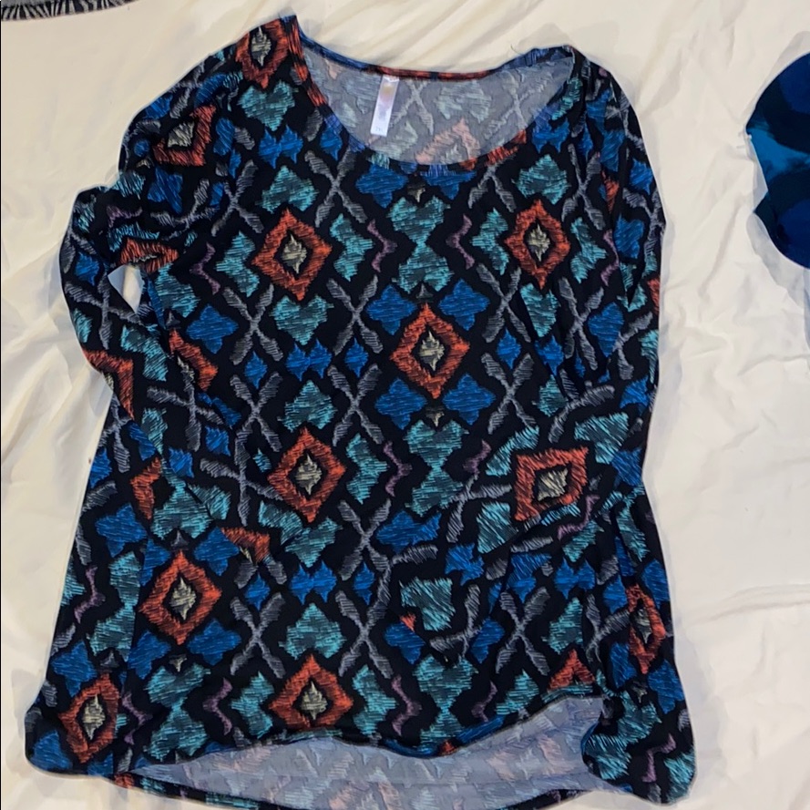 Patterned Long Sleeve